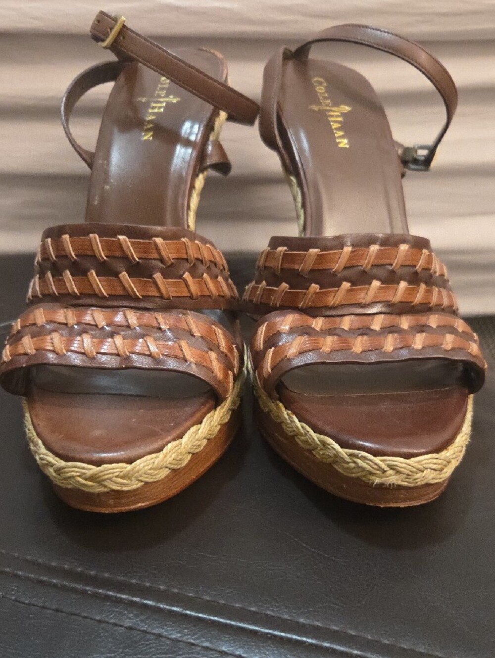 Cole Haan Vanessa Nike Air Brown Woven Leather Platform Heels Ankle Strap Sz 10 - Picture 2 of 13